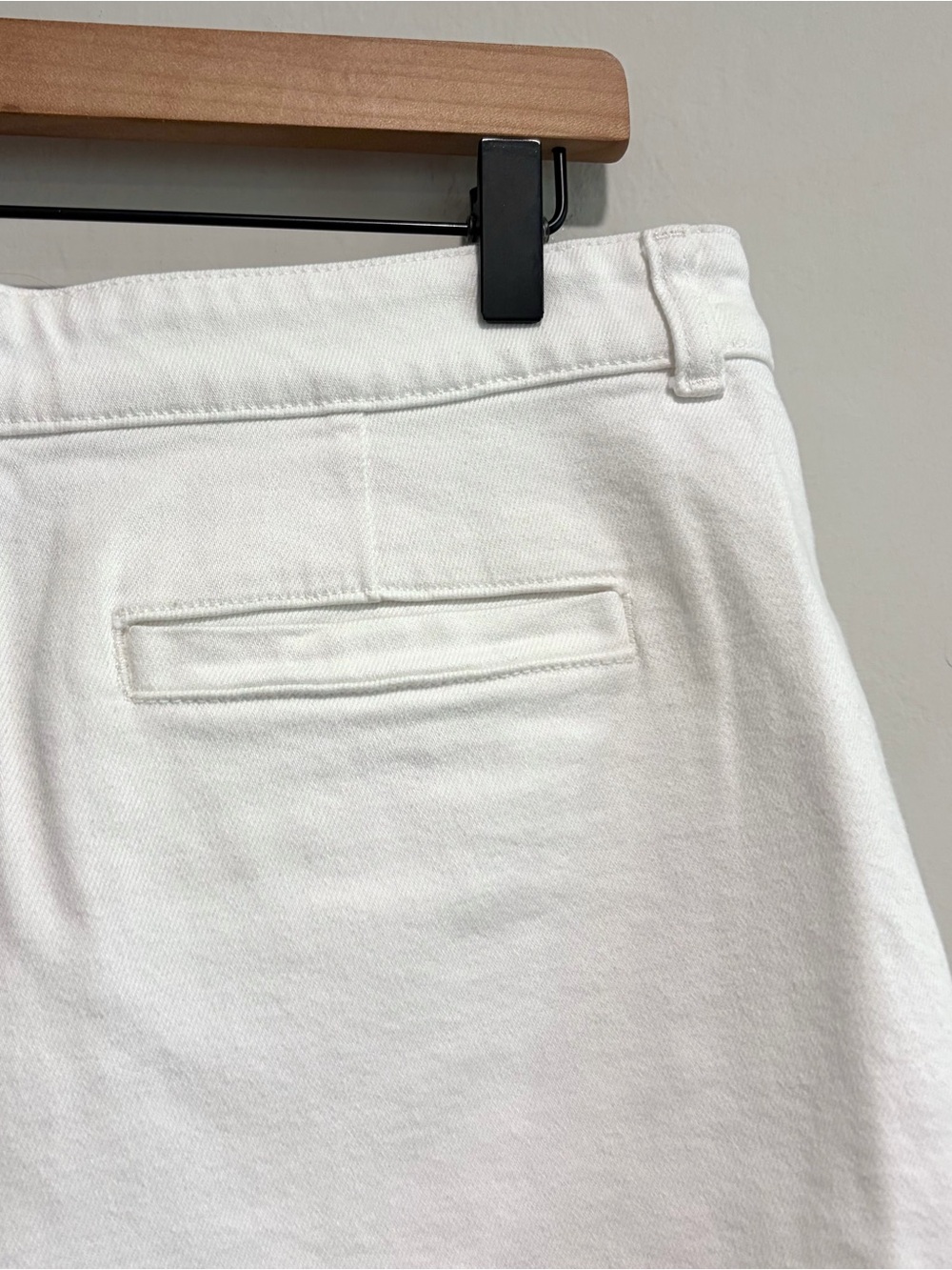 J.Crew Patch Pocket Mid Rise Jean Shorts - Picture 6 of 9